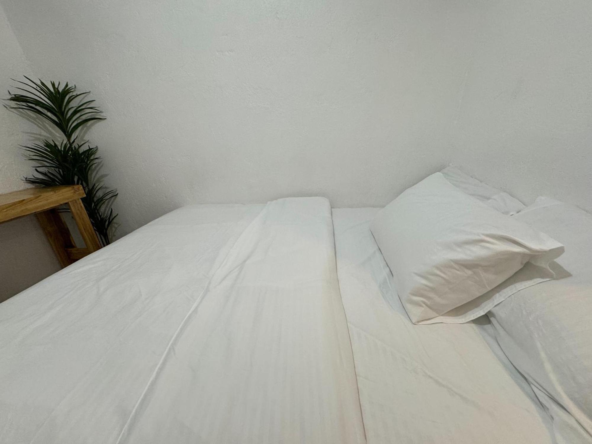 West Coast Beach House Себу Экстерьер фото